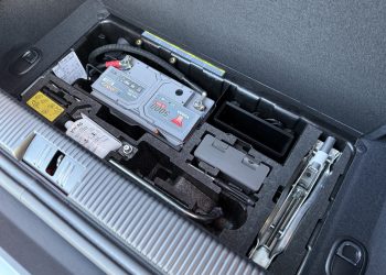 2004 Ayudi A2 Storm interiordetail3