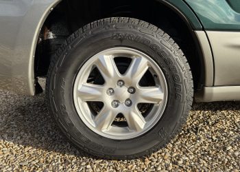2005 Subaru Forester_wheel3