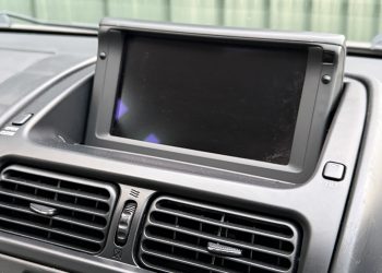 LexusIS200_interior-detail3 LexusIS200_interior-detail3