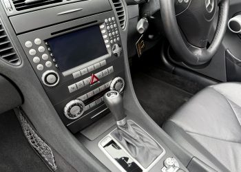 MercedesSLK200_interiordetail1 MercedesSLK200_interiordetail1
