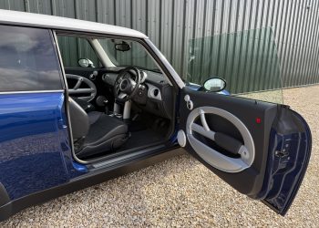 MiniCooper_interior MiniCooper_interior