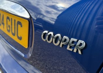 MiniCooper_interiorDetail1 MiniCooper_interiorDetail1