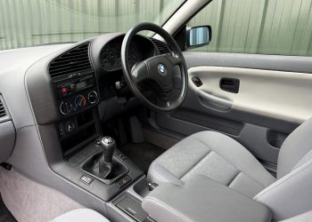 BMW318iS_interior5 BMW318iS_interior5