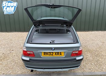 BMW318iTouring_body10