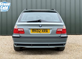 BMW318iTouring_body9