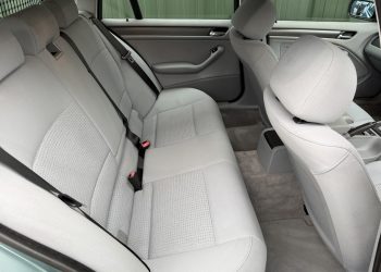 BMW318iTouring_interior11