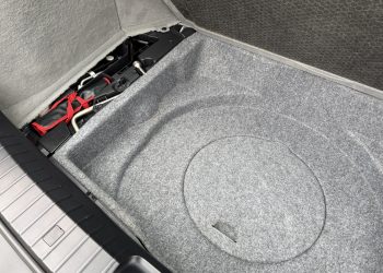 BMW318iTouring_interiorDetail4