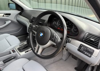 BMW330SE_interior3 BMW330SE_interior3