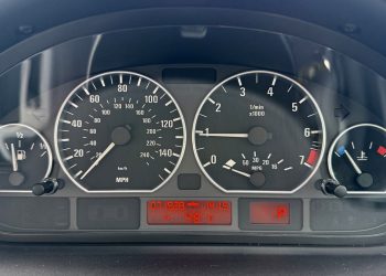 BMW330SE_interiorDetail6 BMW330SE_interiorDetail6