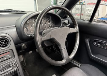 MazdaMX5NA_interior1