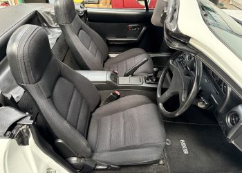 MazdaMX5NA_interior6