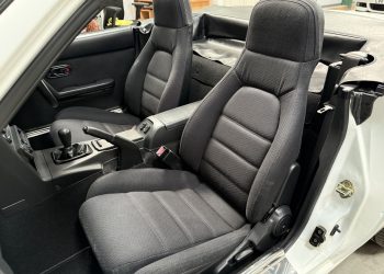 MazdaMX5NA_interior9