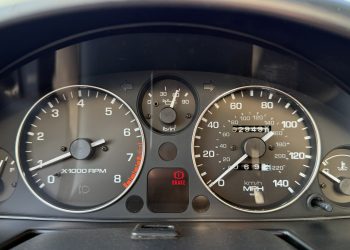 MazdaMX5NA_interiordetail1
