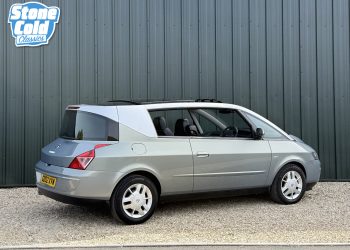 RenaultAvantime_body3