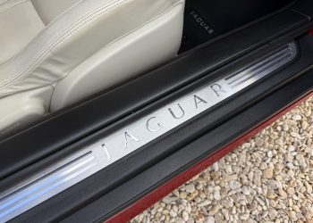 JaguarXKR_interiordetail15 JaguarXKR_interiordetail15