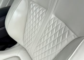 JaguarXKR_interiordetail2 JaguarXKR_interiordetail2