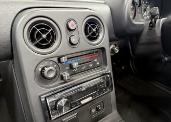 MazdaMX5_interior_detail1 MazdaMX5_interior_detail1