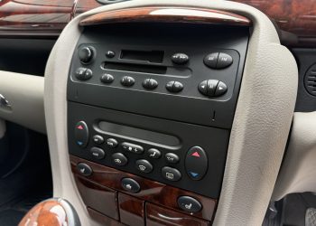 Rover75_interiorDetail2 Rover75_interiorDetail2