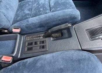 VauxhallSenator_interiorDetail4 VauxhallSenator_interiorDetail4