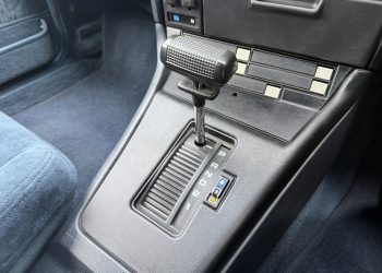 VauxhallSenator_interiorDetail8 VauxhallSenator_interiorDetail8