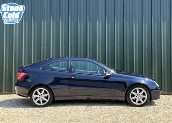 2002 Mercedes C230_Body5