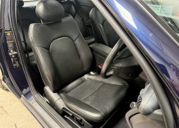 2002 Mercedes C230_interior10 2002 Mercedes C230_interior10