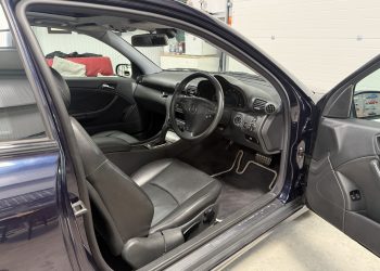2002 Mercedes C230_interior2 2002 Mercedes C230_interior2