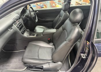 2002 Mercedes C230_interior7 2002 Mercedes C230_interior7