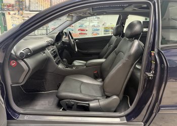 2002 Mercedes C230_interior8 2002 Mercedes C230_interior8