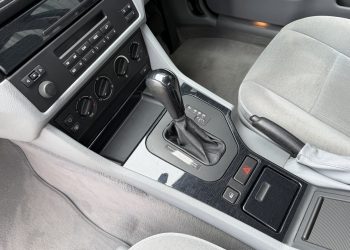 BMW520_interiorDetail2 BMW520_interiorDetail2