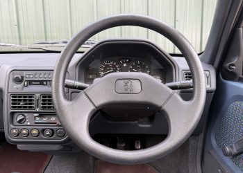 Peugeot106_interior Peugeot106_interior