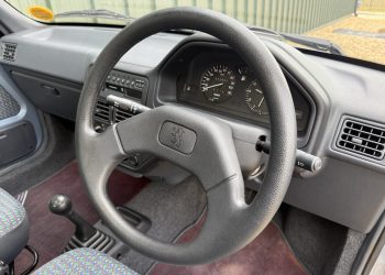 Peugeot106_interior1 Peugeot106_interior1