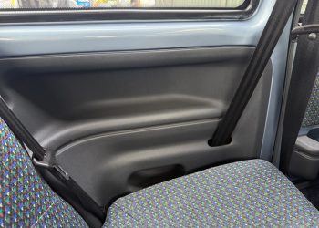 Peugeot106_interiorDetail2 Peugeot106_interiorDetail2