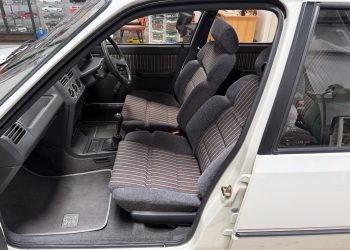 1989 Peugeot205GT_interior13 1989 Peugeot205GT_interior13