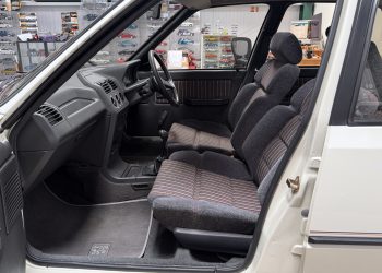 1989 Peugeot205GT_interior14 1989 Peugeot205GT_interior14