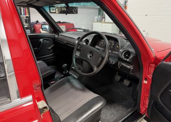 Mercedes200_interior2