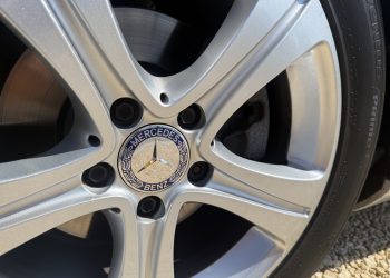 2016 Mercedes E220d_detail5 2016 Mercedes E220d_detail5