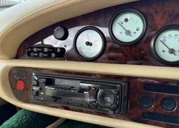 TVRChimaera_interiorDetail2 TVRChimaera_interiorDetail2